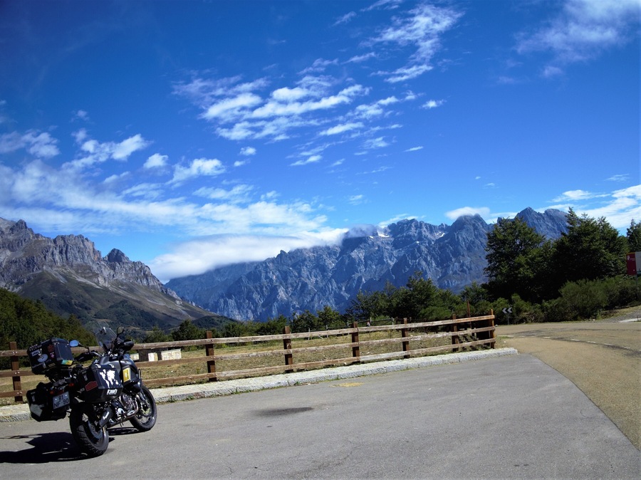 Amanzing "parque Natural de Los Picos de Europa", Spain
#biketrip #spain #picosdeeuropa #spain