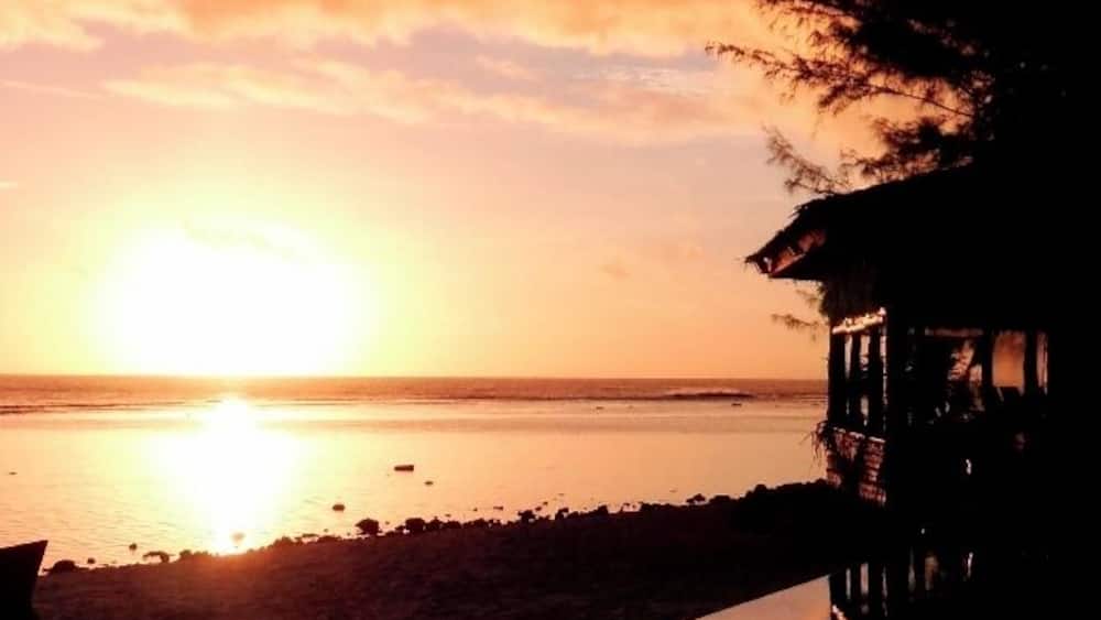 Another amazing sunset reflected in the infinity pool.