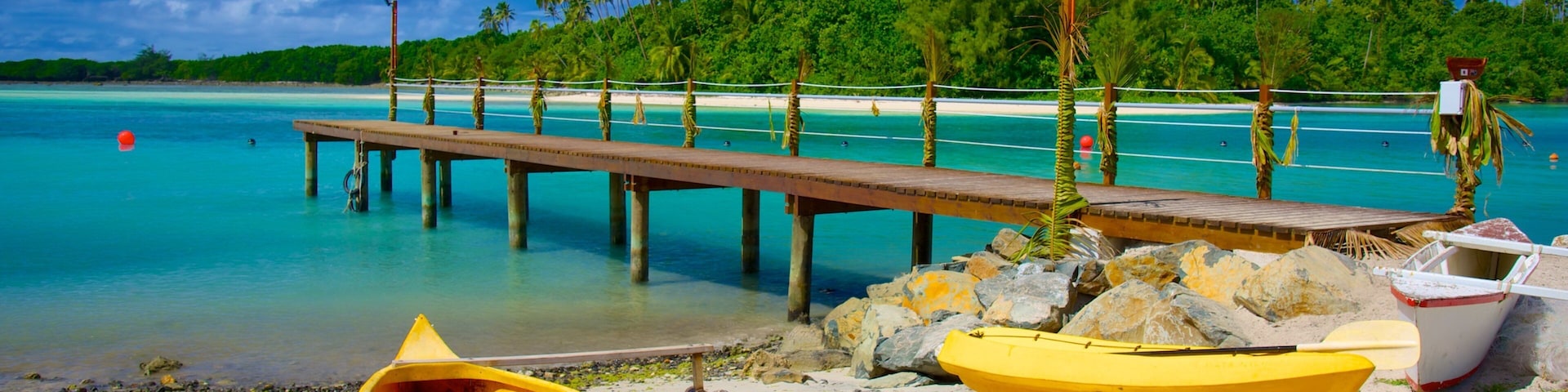Muri Beach caracterizando paisagens litorâneas e cenas tropicais