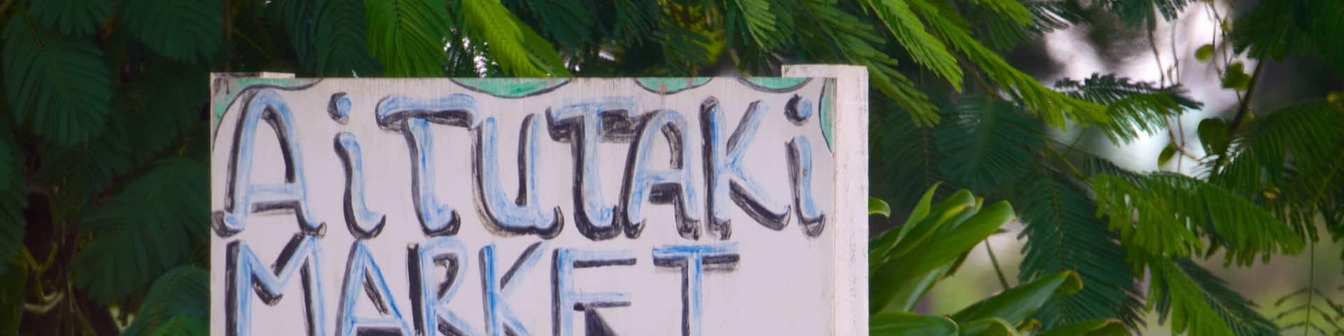 Arutanga featuring signage