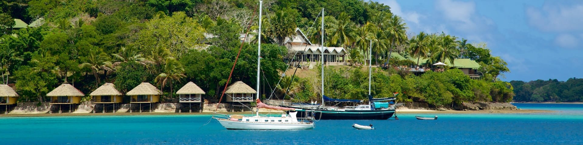 Iririki Island featuring boating, tropical scenes and general coastal views