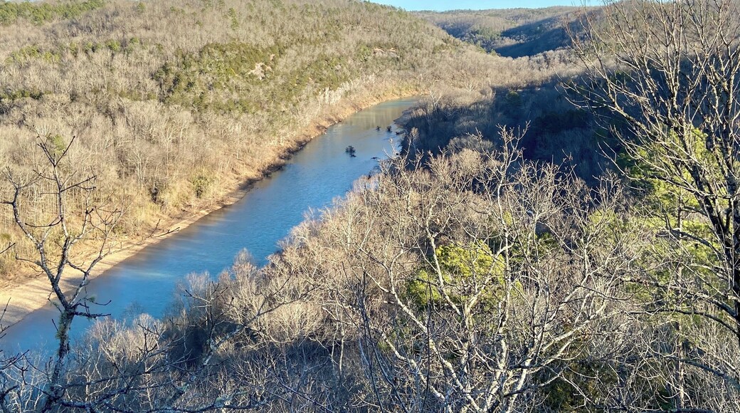 Buffalo Overlook Trail at Buffalo Point near Yellville, Arkansas #buffaloriver #arkansas #ozarks