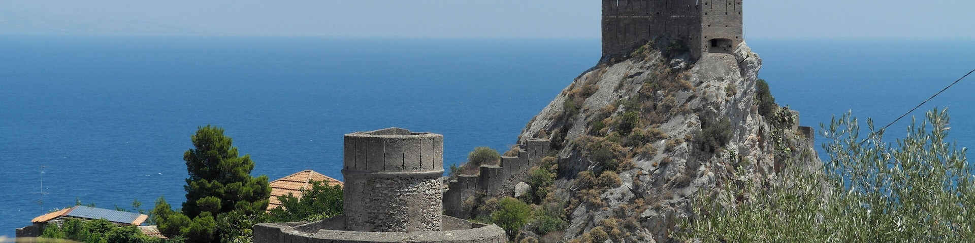 Il Castello di Sant'Alessio Siculo