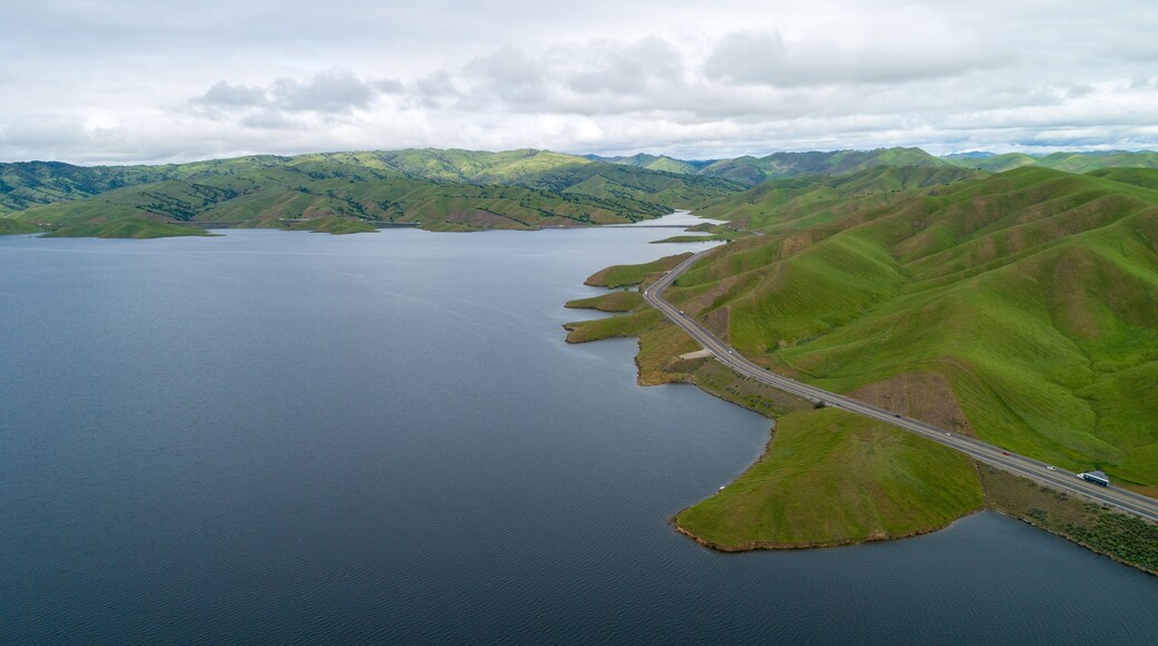 Upper Cottonwood Creek Wildlife Area with San Luis Reservoir