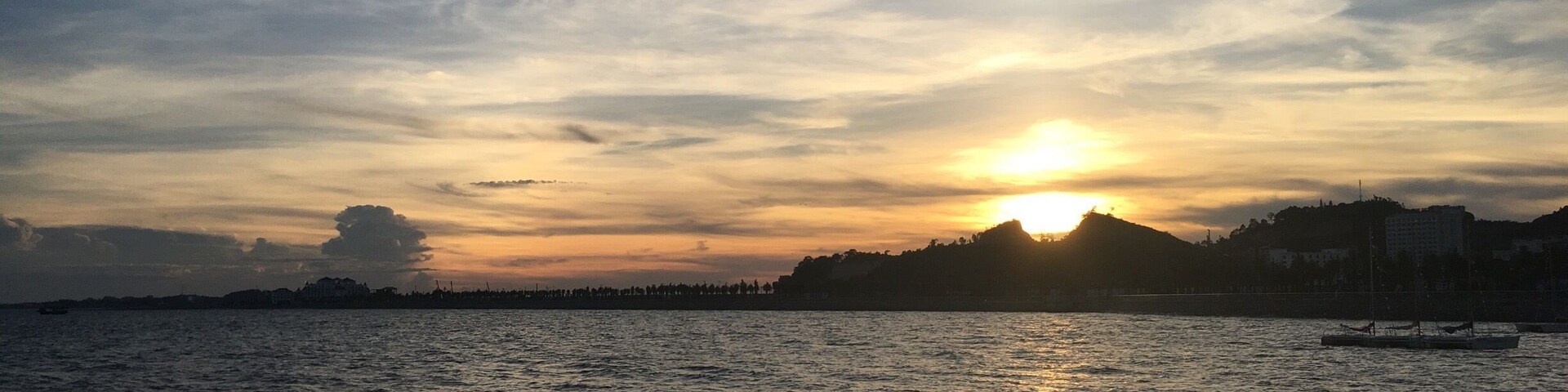 Ha Long Bay
