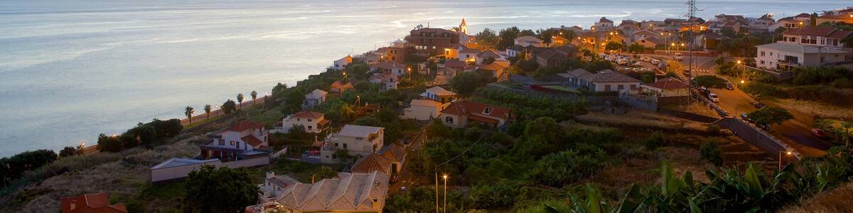 Paul do Mar qui includes coucher de soleil et ville côtière