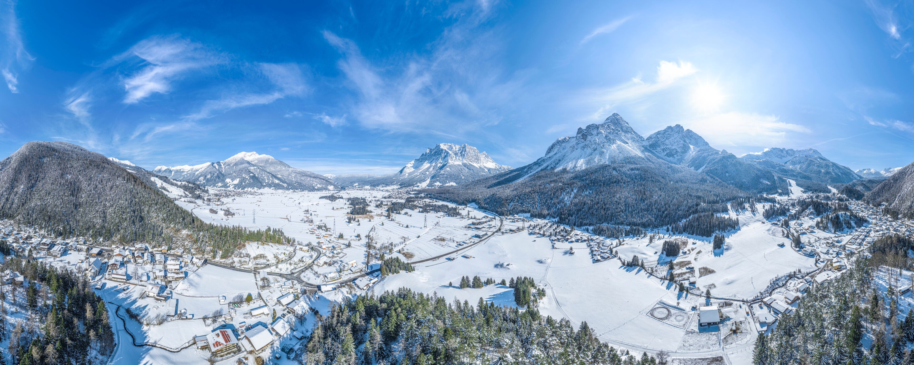 Biberwier in der Tiroler Zugspitz Arena, Panoramablick über das gesamte Ehrwalder Becken
