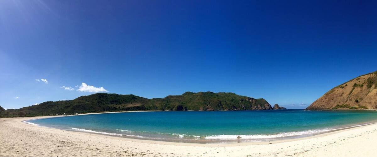 Looking for beautiful white beaches with clear blue water? Kuta, Lombok has the prettiest (and cleanest!) beaches I've ever seen.