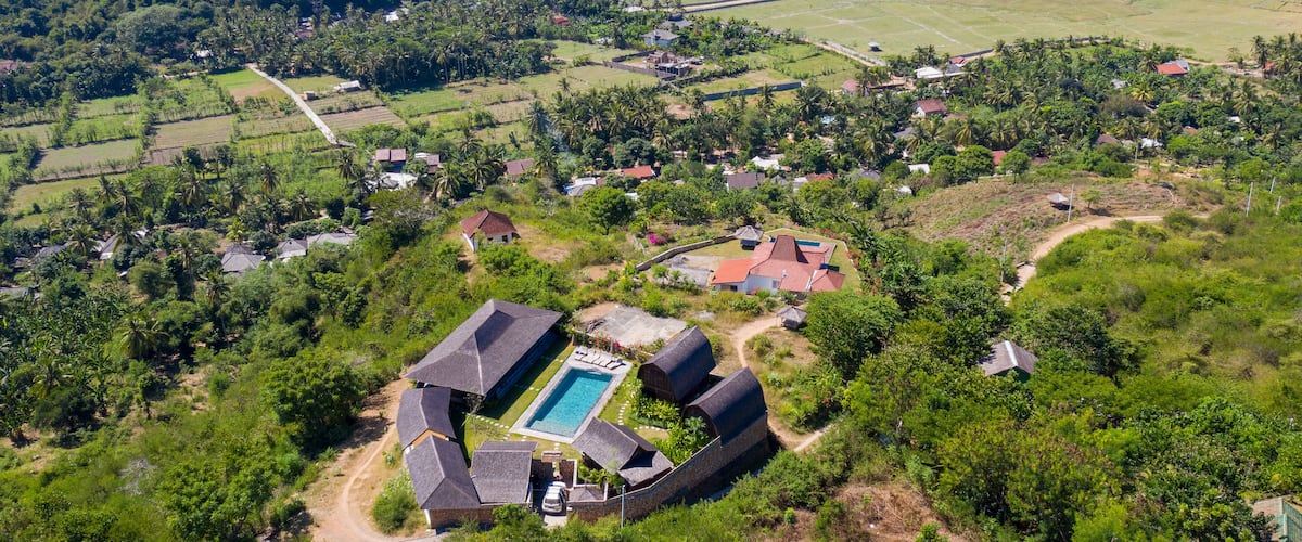 Villa Elliya in Are Guling