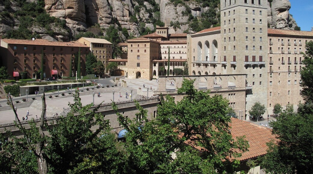 Easily accessed by train from Barcelona. Grotesque shape of rocks, believed the mountain was used to be covered by water, shells found on the rocks.