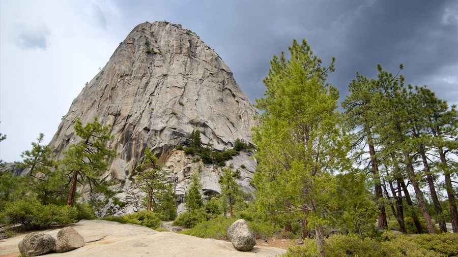 Central Interior California showing mountains