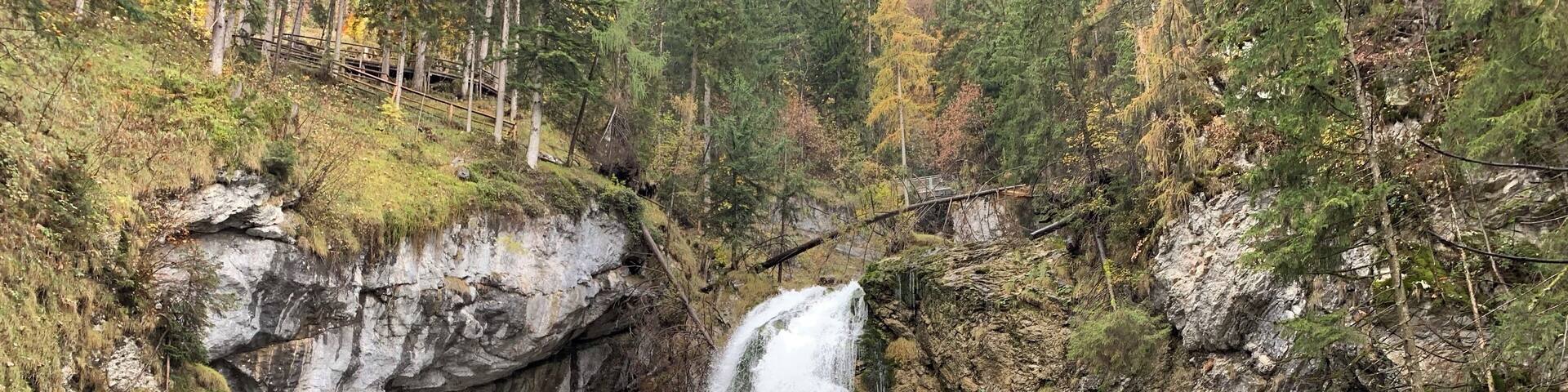 Beautiful waterfalls
Well maintained pathway to walk