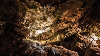 Howe Caverns Spelunking stalagmites stalagtites upstate New York