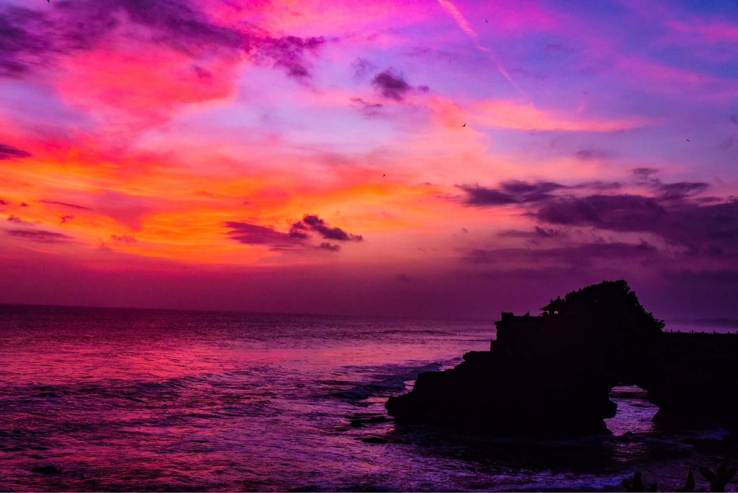 Nature always impresses me 💝🎉
Bali truly magical divine place. Each Sunset gives you a power a belief a meaning of life. 


#Bali #sunset #patterns