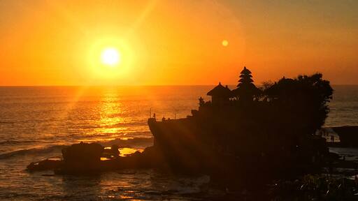 One of the best locations to see #Sunset in #Bali. (Tanah lot temple) #indonesia #lifeatexpedia #golden