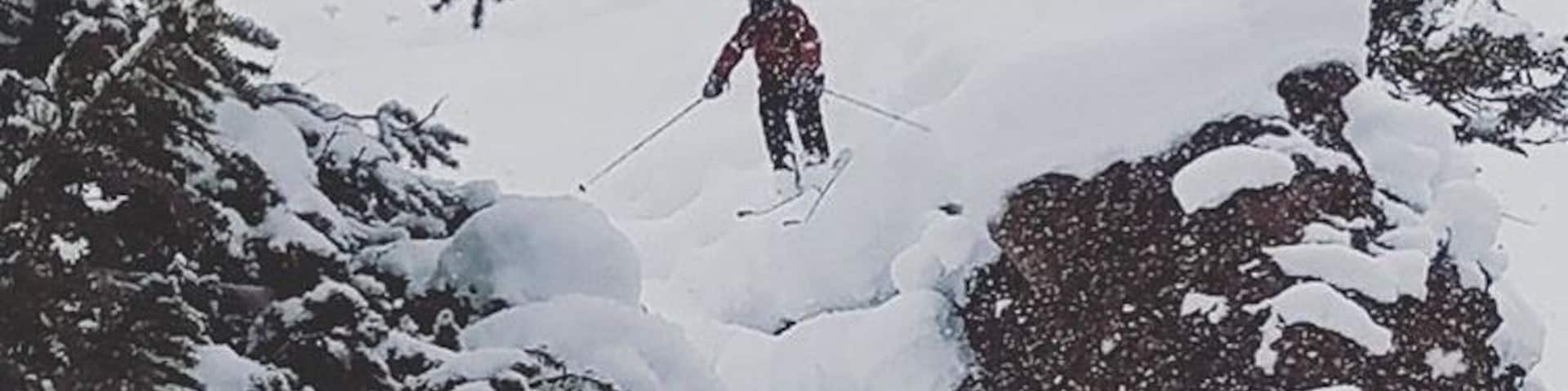 #advendture Skiing Some awesome powder