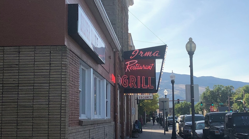 Buffalo Bill Cody called this hotel "a gem" just outside of Yellowstone National Park. He built the hotel in 1902 and named it for his daughter, Irma.