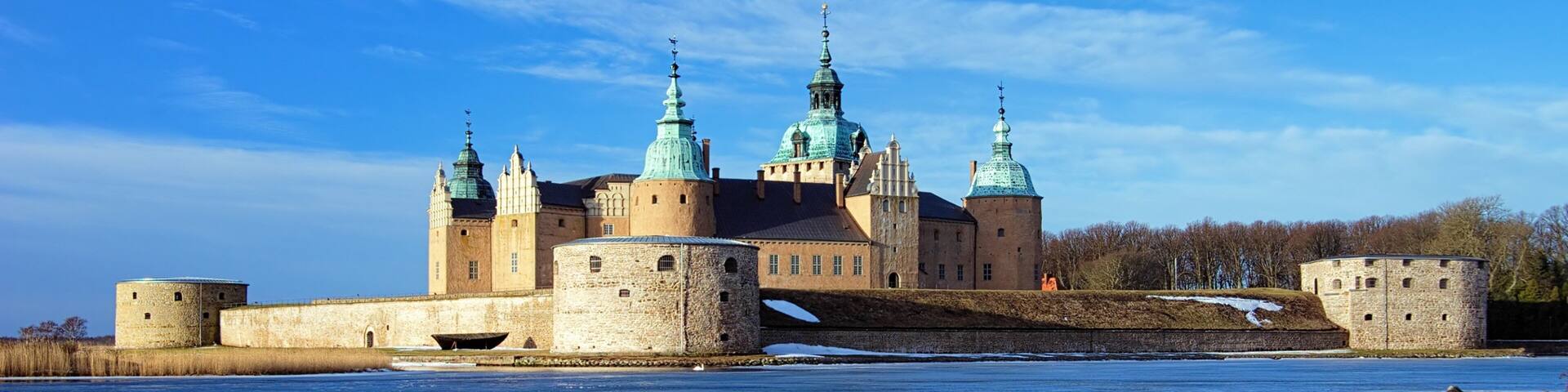 Kalmar County showing chateau or palace and a lake or waterhole