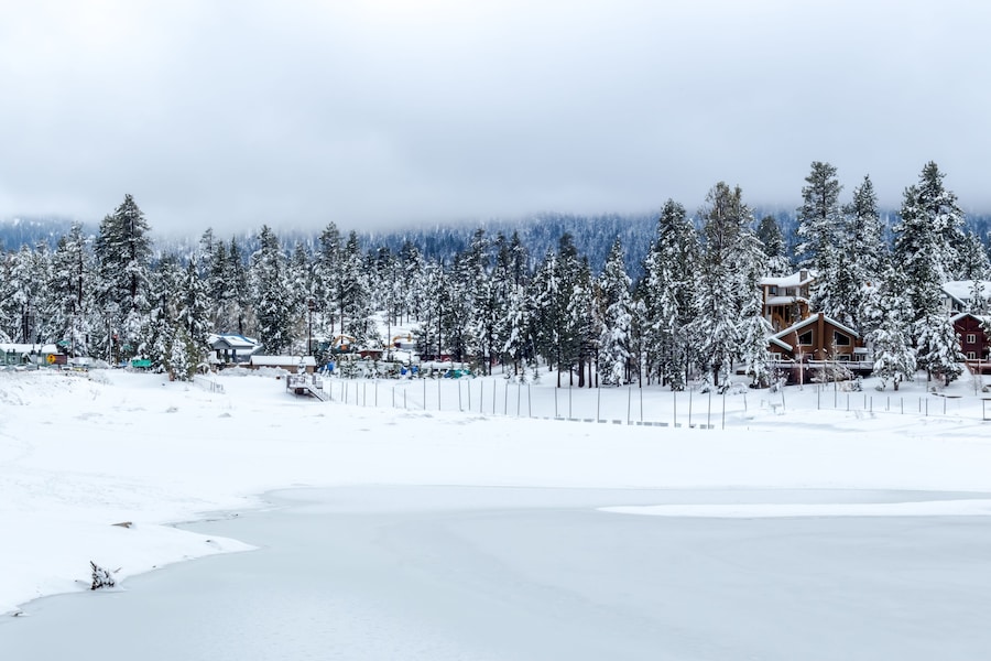 Flozen Lake, Climate Change at Southern California, Big Bear Lake, San Bernardino, 2016; Shutterstock ID 508648603