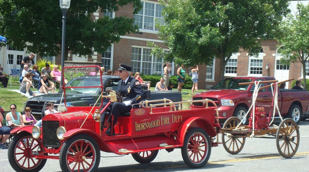Antique Fire truck , Lake George NY
#colorful