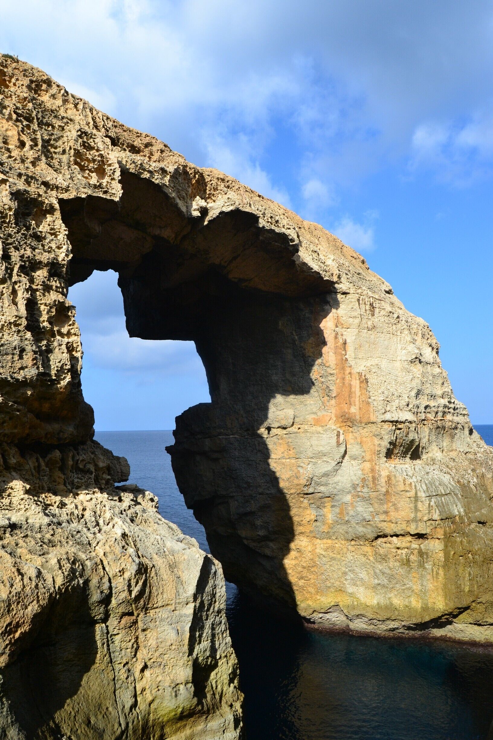 A short distance from the town of Gharb, on Gozo, is a smaller version of the very famous Azure Window. Maybe this will become the new main tourist attraction in the future, when the other window falls down into the sea, by erosion or maybe by the weight of all tourists climbing on top of the arch.

http://www.earthseeing.com/gozo-sightseeing/

#gozo #malta #nature #local #offthebeatenpath