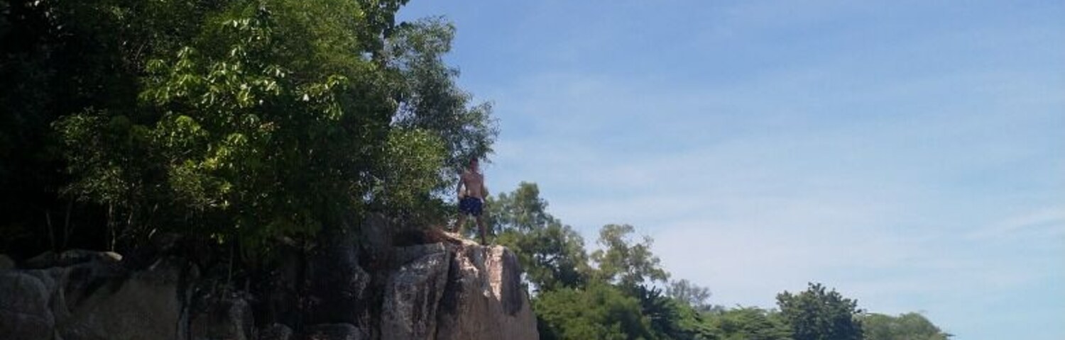 Beach to yourself, highly underrated beach.
#Trovember