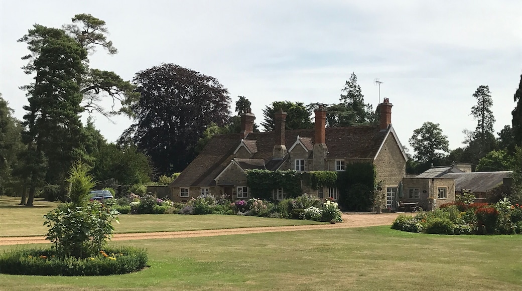 Private house on way to Castle Ashby church