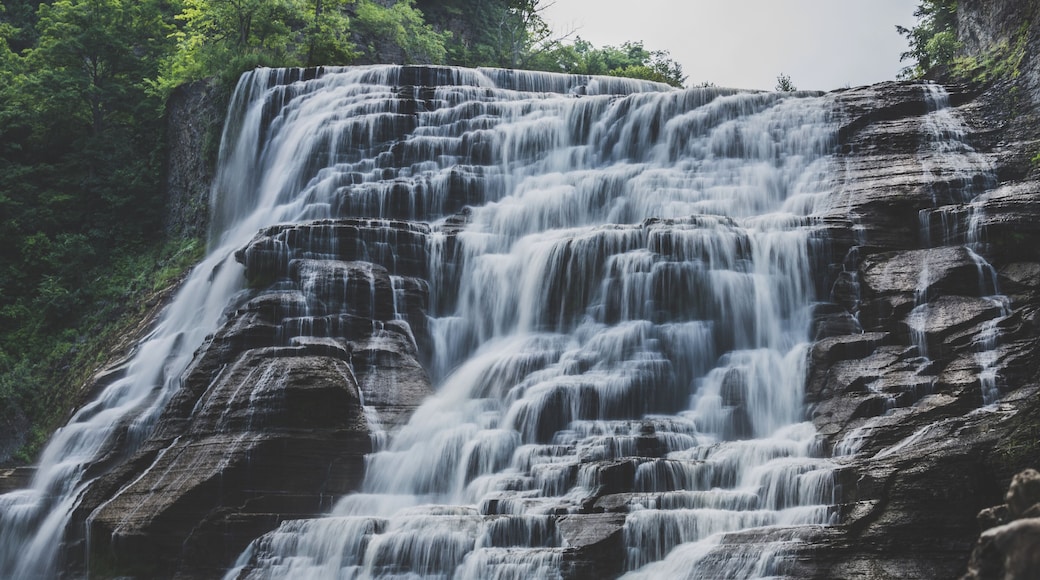Beautiful long exposure handheld shot of Ithica falls. #BvS100k