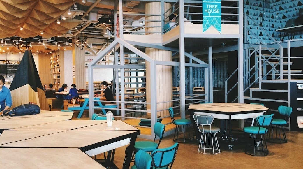 #TroveOn - An amazing cafe and workspace on the top floor of Chiang Mai's Maya Lifestyle Shopping Center. Close the doors and chaos of the mall fades away. It's trendy, modern and functional. Plenty of tables, outlets, meeting room and study spaces! The tree house is unique addition as well. Cafe is delicious and the air-con is blasting. Great way to unwind and spend a few hours!