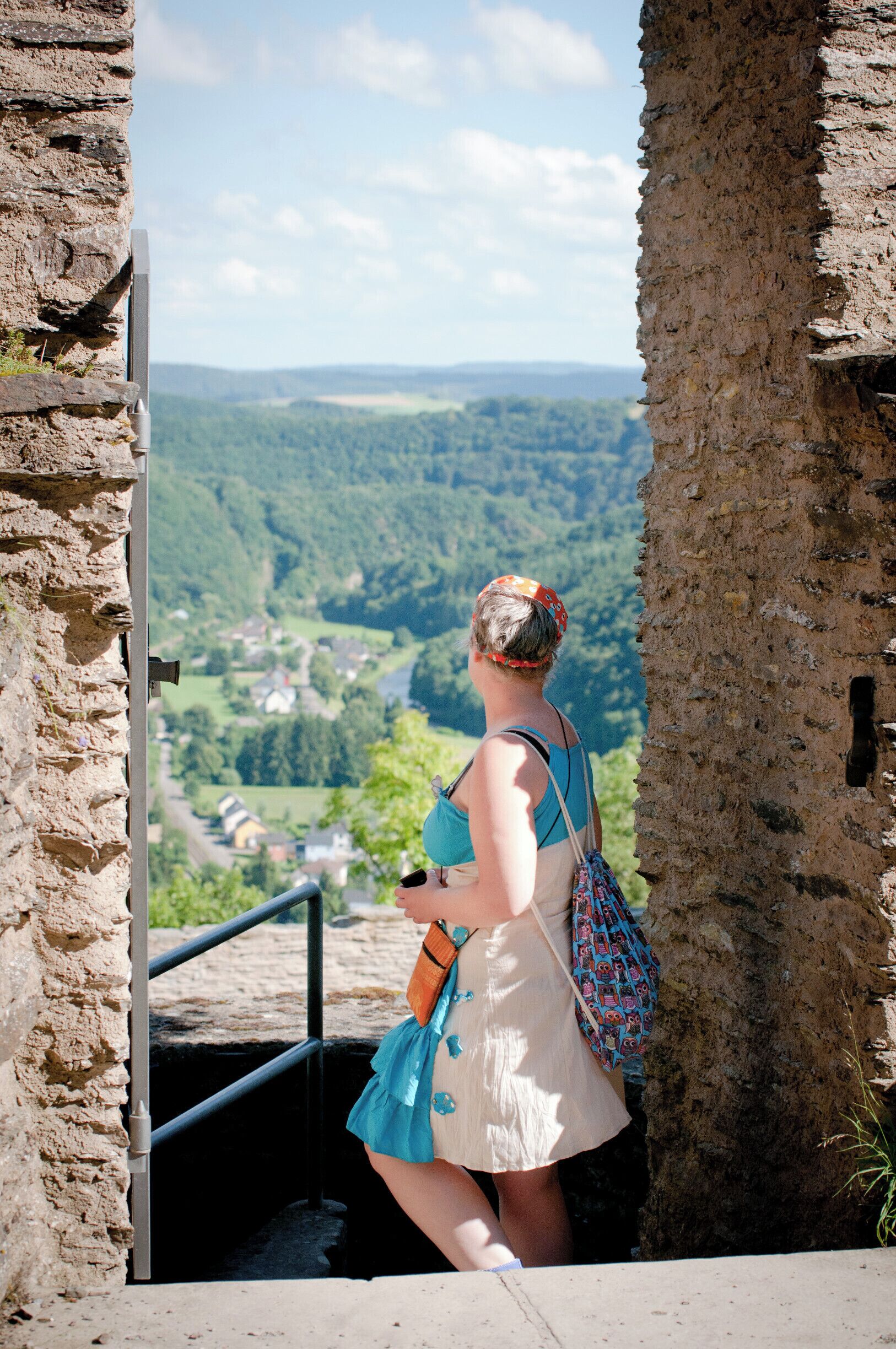 My favourite moments in Luxembourg: very few visitors, a pleasant wind, and so much green around! I felt happy!

P.S. When I finally made it to Luxembourg--
https://bit.ly/2wUsW6W