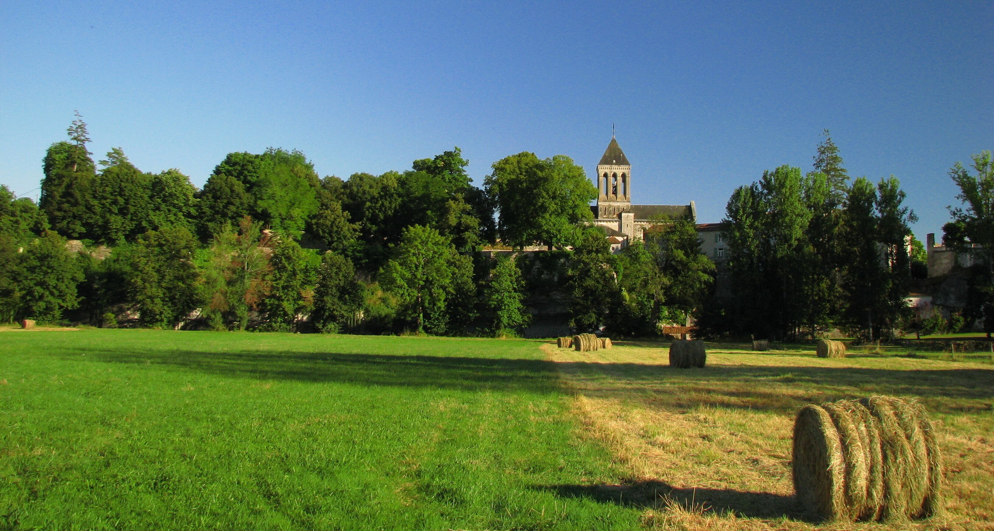 Saint-Saud-Lacoussière