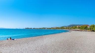 View of the beach of Nafpaktos, Lepanto with the fortress, Greece.