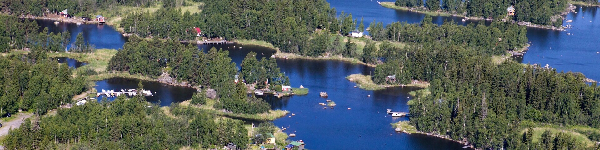 Vaasa which includes wetlands and heritage elements