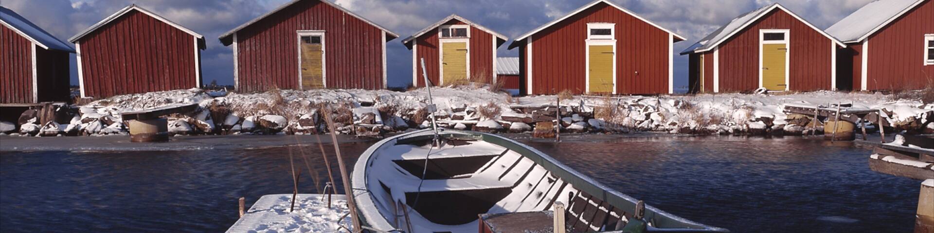 Vaasa which includes a bay or harbor, snow and boating