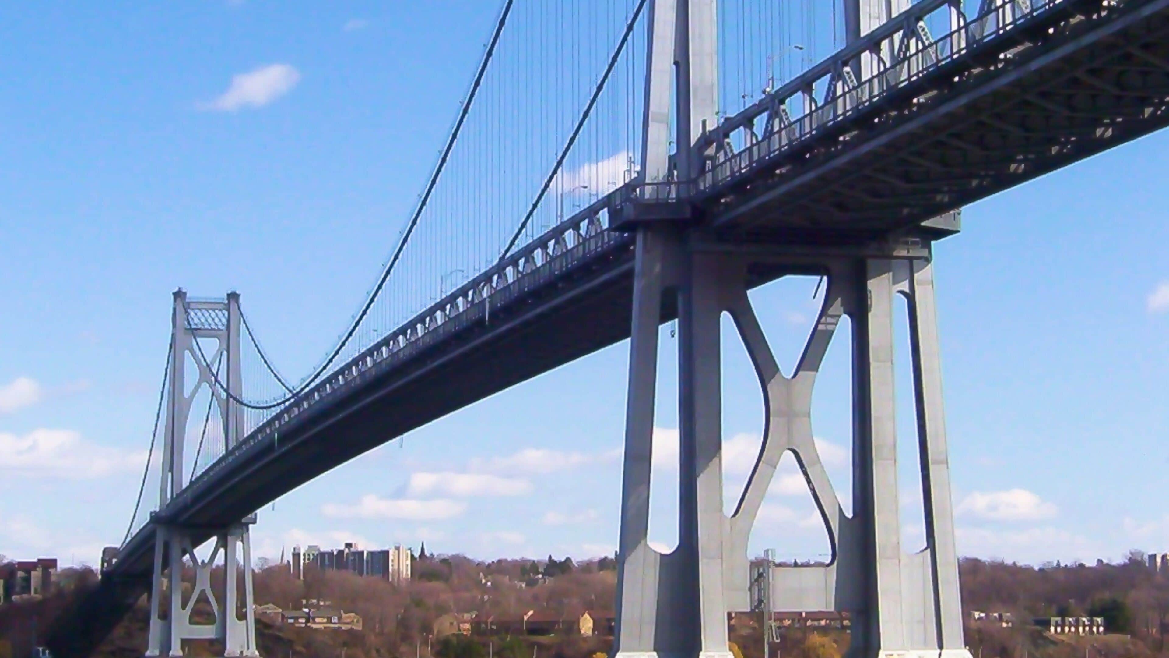 Poughkeepsie showing a bridge