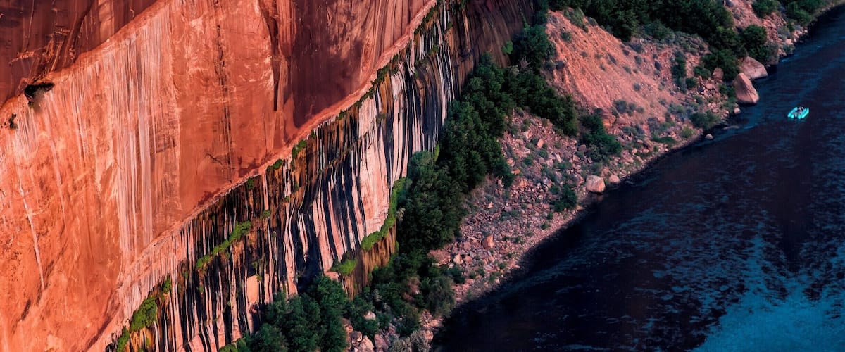 I have always loved the red rock of the the American South West. And, I have always loved the painted rocks of Michigan. Here, due to pant life clinging to the sides of the cliffs you can see the most beautiful steaks seeping down the side of the canyon towards the river below.