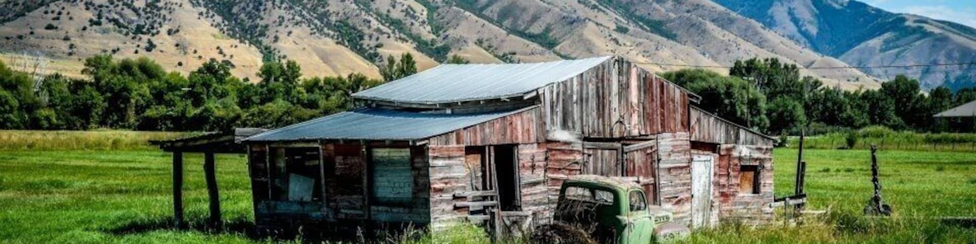 Love the old barns and buildings in this area