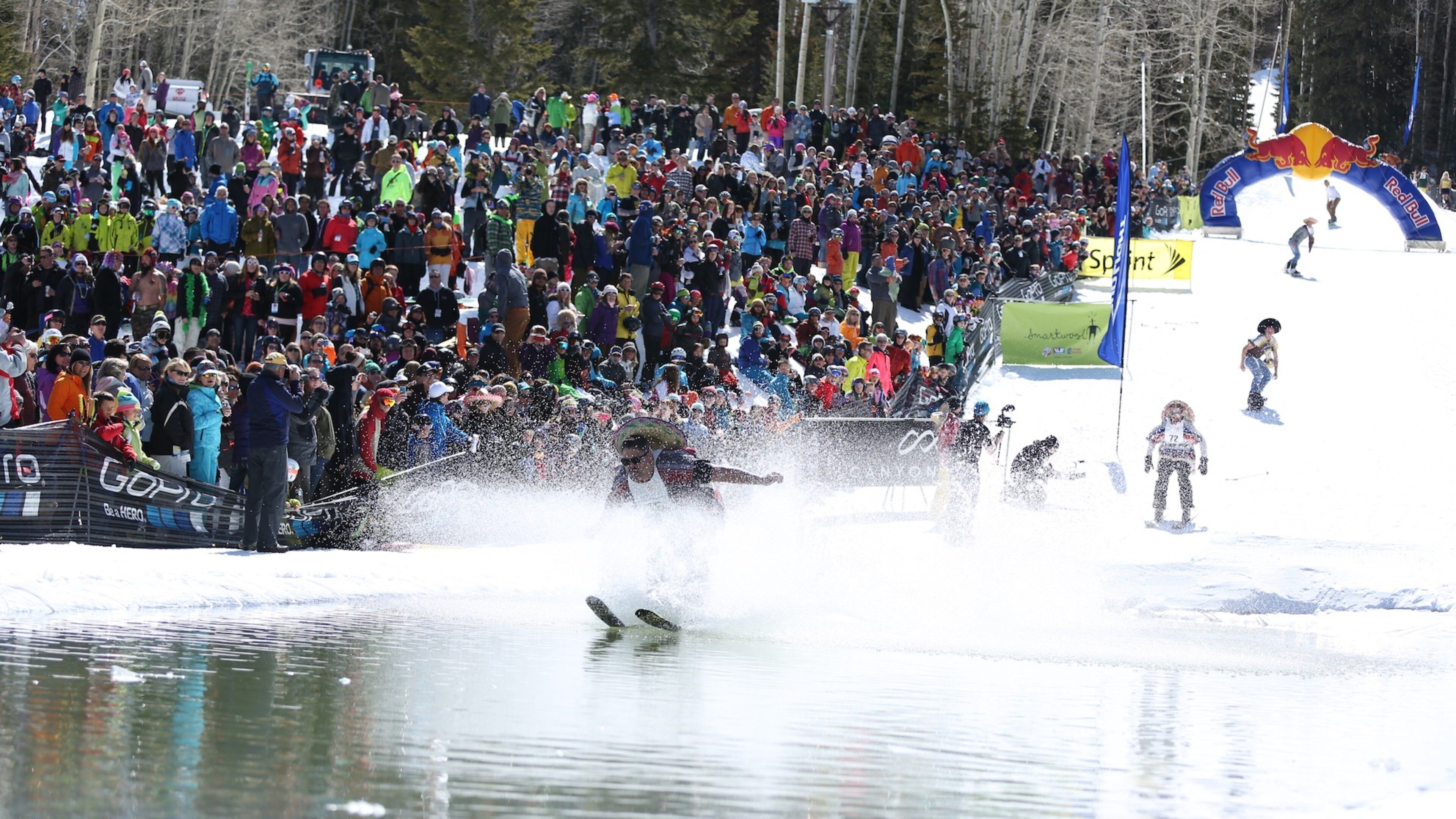 Canyons Resort que incluye esquiar en la nieve, un evento deportivo y snowboard