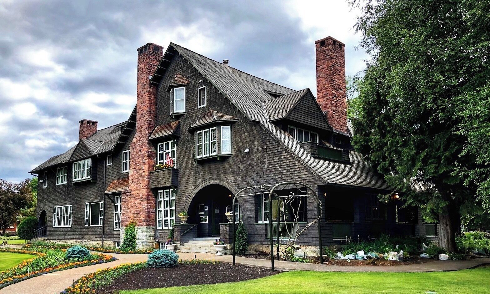 The Charles E. Conrad Mansion is a historical Victorian era shingle-style Norman mansion located in Kalispell, Montana. It was designed by the noted Spokane, Washington, architect Kirtland Cutter. It was the home of Charles E. Conrad, a late 19th century shipping magnate and early pioneer of Kalispell. The style of the architecture is a revivalist version of the vernacular farmhouse style of the architecture of Normandy in France, rather than the version of Romanesque architecture called "Norman architecture". Construction of the home began in 1892 and it was completed in November 1895. (June 2019)
#Trovember #History