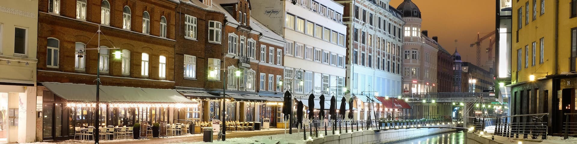 E67WFA Water channel, covered with snow, in the city center of Aarhus, Denmark, Europe