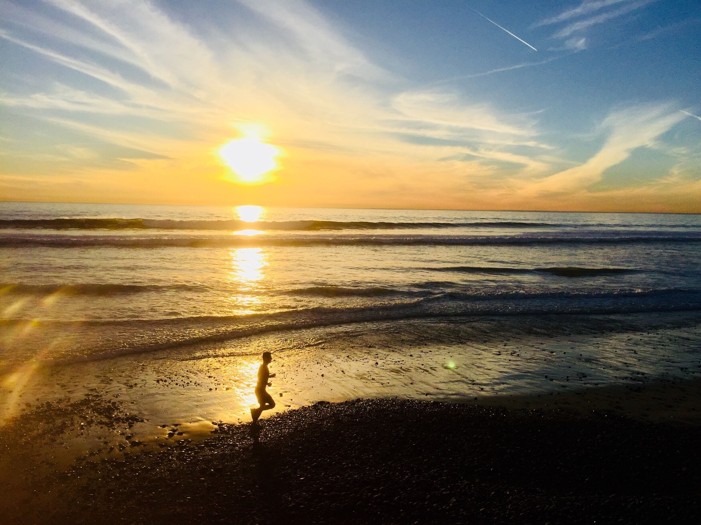 Do it with energy!
#BeachTips