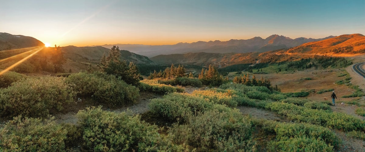 Snapped this beautiful sunset on our way back to Buena Vista from Crested Butte.
#trovember #week3 #thegreatoudoors