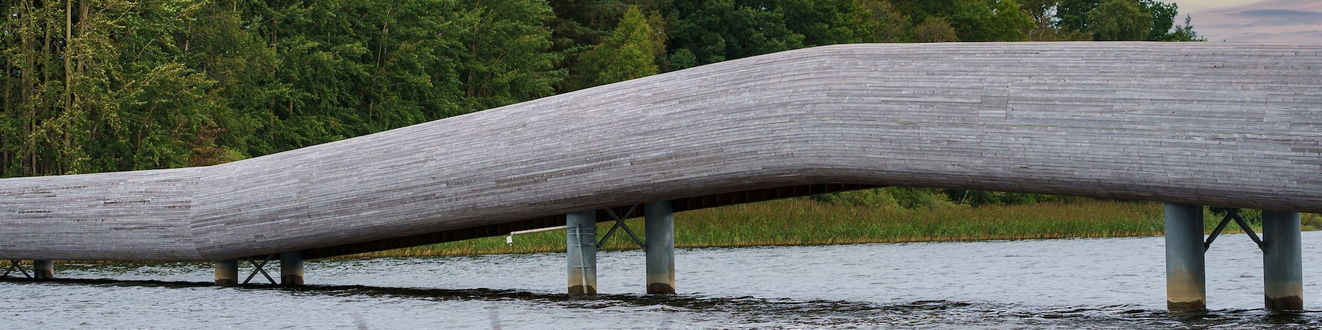 Beautiful nature and hiking trips at Midgardsormen wooden bridge.