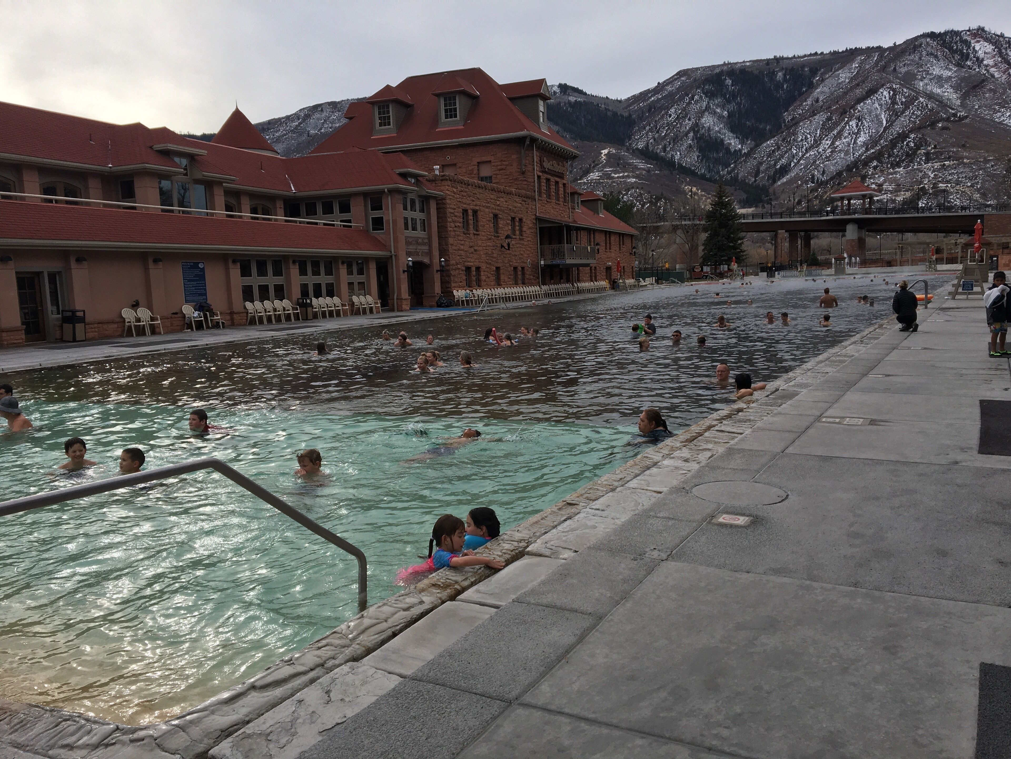 When in Glenwood Springs, have a soak in that world’s largest hot spring pool that in longer than a football field #LifeAtExpediaGroup #HotSprings #GlenwoodHotSprings #GlenwoodSprings