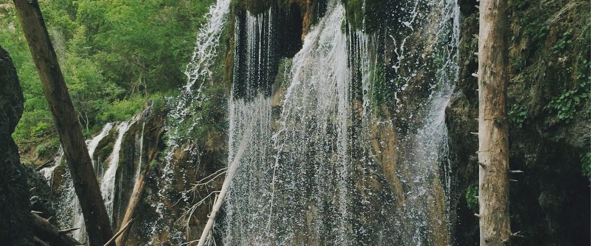 Hanging Lake- the hike is worth the view!! #hiking
#hanginglake #colorado