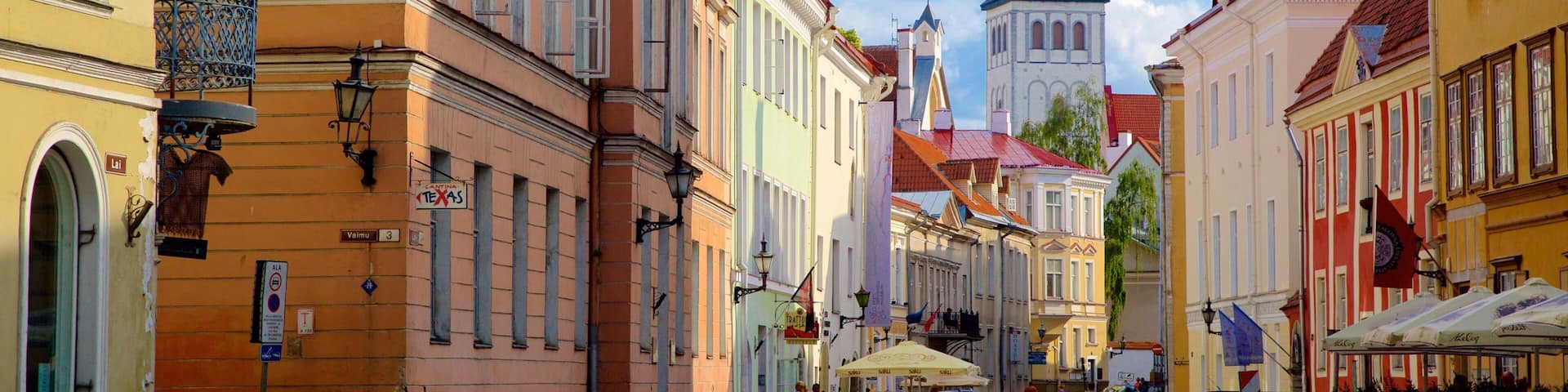 Old Town showing a city and heritage architecture