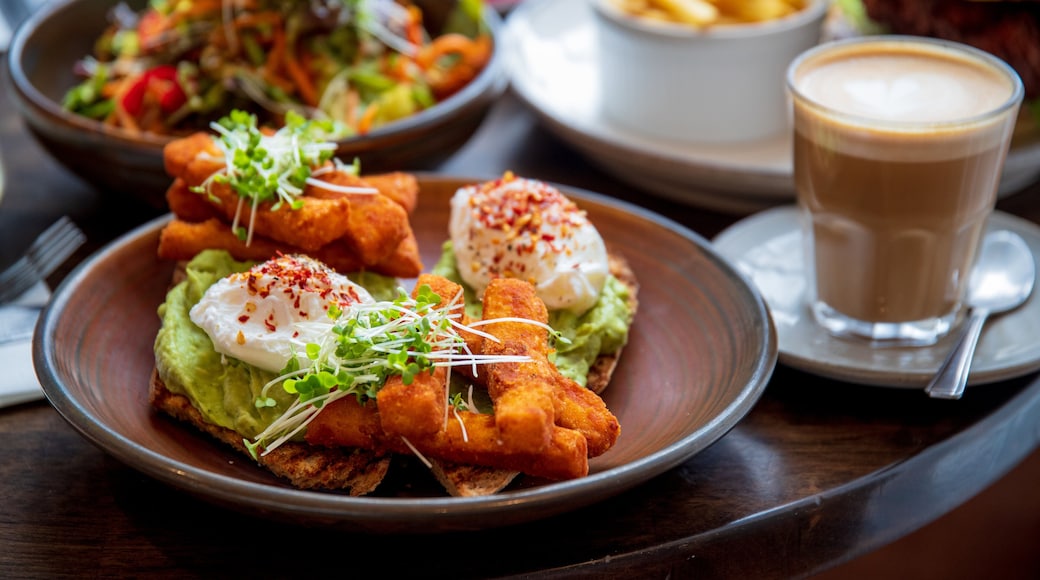 County Waterford featuring drinks or beverages and food