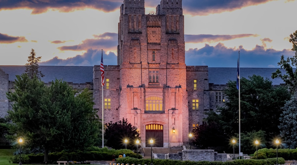 Burruss Hall at Virginia Tech