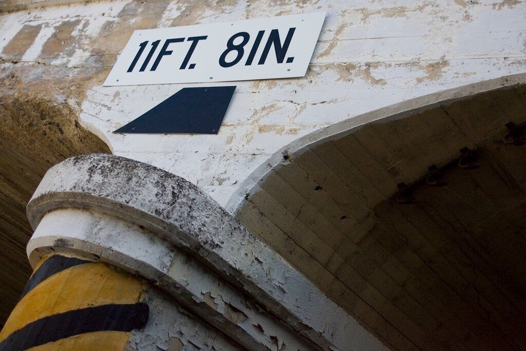 Train bridge in the Tobacco Warehouse District 