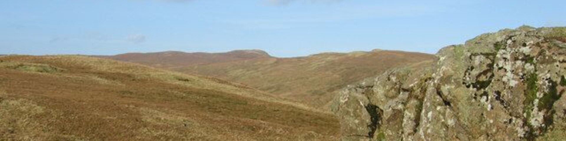 Moorland Outcrop Misty Law centre, Capet Law above the rocks.